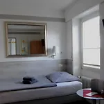 Nell-breuning-hotel